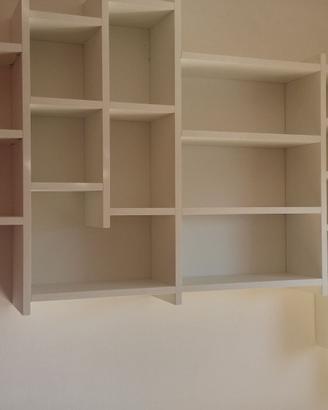 libreria a giorno in rovere laccato sospeso angolo