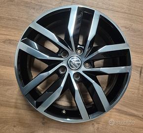Cerchi in lega volkswagen 17  originali bicolore