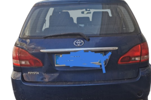 Toyota Avensis Verso 7 posti 2000 cc 2-4D