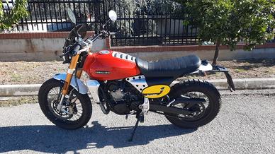 Fantic Motor Caballero 500 scrambler