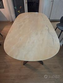 Tavolo marmo lucido moderno