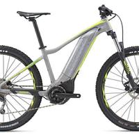 bicicletta elettrica giant