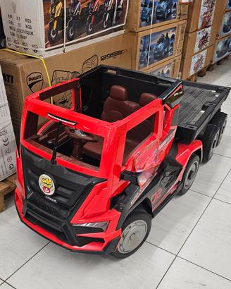 Camion Elettrico con Rimorchio nuovi 