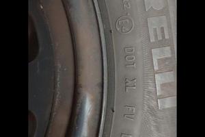gomme estive complete di cerchioni per ford fiesta