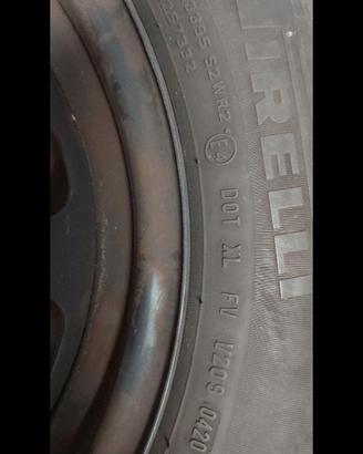 gomme estive complete di cerchioni per ford fiesta