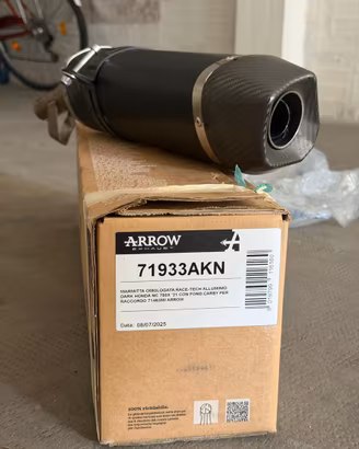 Scarico Arrow Race-Tech Dark 71933AKN-Honda NC750