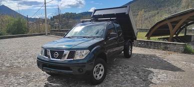Nissan Navara 2.5 dCi RIBALTABILE CASSONE EXTRA -C