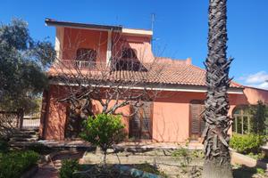 Villa via Santa Petronilla