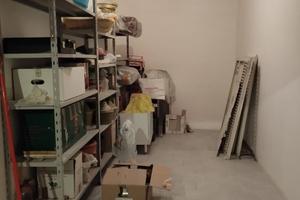 Locale Deposito / Posto moto