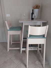 Set Tavolo Bar Alto e 2 Sgabelli