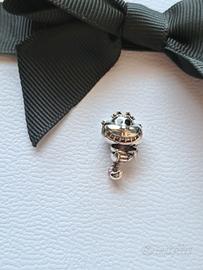 charm per Pandora 