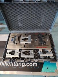 posizionatore tacchette ciclismo professionale