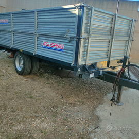 Rimorchio agricolo ribaltabile trilaterale