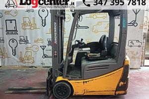 Carrello elevatore efg216k