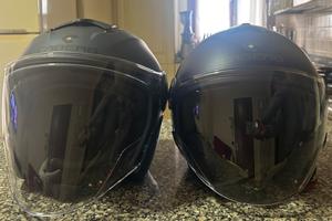 Coppia caschi jet Carberg