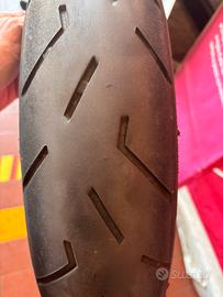 Gomma moto pneumatico 120 70 17