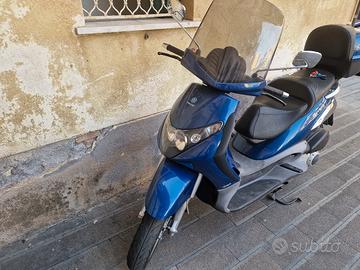 Piaggio Beverly 250 accessoriato 