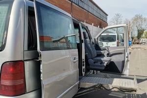 Mercedes Vito pedana Disabili e sedile robotizzato