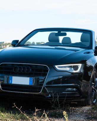 Audi A5 Cabriolet 2.0 TDI 190CV Black Edition