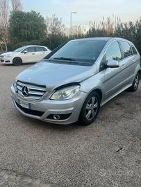 Mercedes  B170 NGT