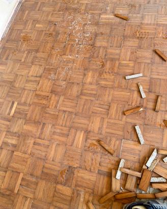 Parquet classico,quadrotti, anni 70