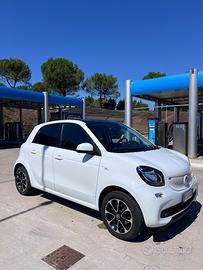 Smart forfour 453