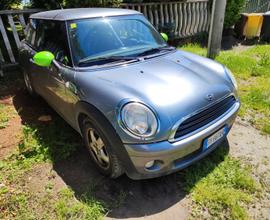 MINI One 1.4 benzina per neopatentati