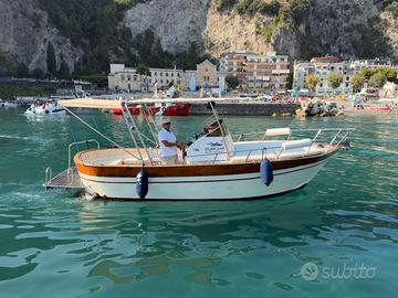 Gozzo in legno 7,50 m Volvo Penta 135 CV
