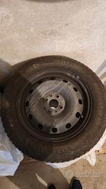 4 cerchi con gomme termiche per lancia musa