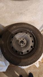 4 cerchi con gomme termiche per lancia musa