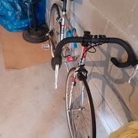 Bicicletta da corsa usata