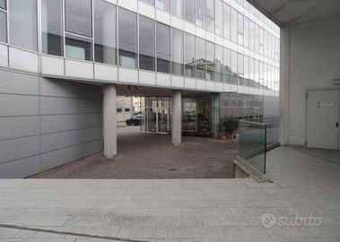 Immobile in asta di 158 m² con 1 locale a Bergamo