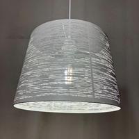 Lampadario d.35 taglio laser metallo bianco