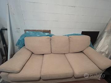 Divano Poltrone Sofà