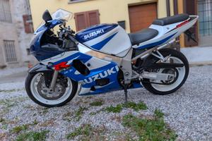 Moto Suzuki GSX-R 600 2002