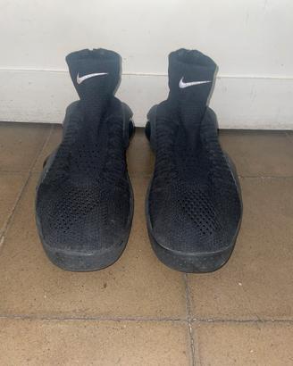 scarpe nike nere