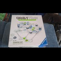 Gravitrax starter set + Expansion Building