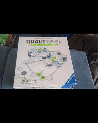 Gravitrax starter set + Expansion Building