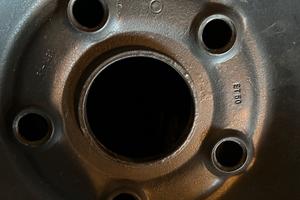 Cerchi 16 pollici acciao et50 5 fori