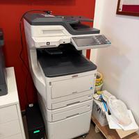 Stampante Multifunzione Laser a Colori