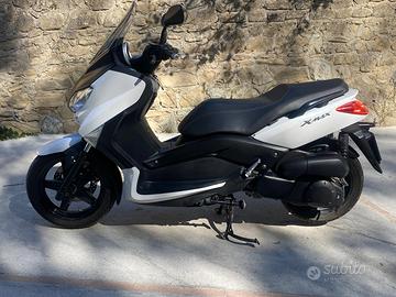 YAMAHA XMAX 250 – ANNO 2013 –  25.000 KM