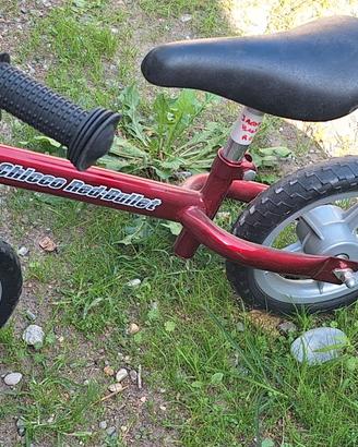 bicicletta senza pedali Chicco,e treciclo Chicco
