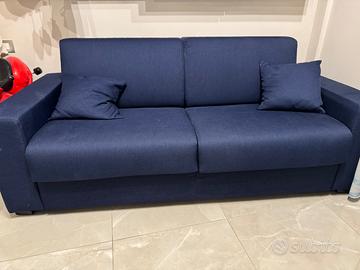 Divano letto in tessuto – buone condizioni