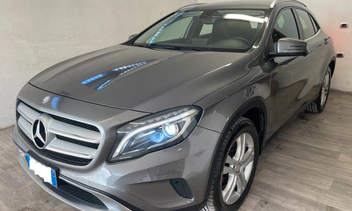 Mercedes-benz GLA 200 136 CV Automatica Premium FU