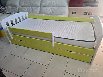 Letto con sponde rimovibili cameretta bambino 