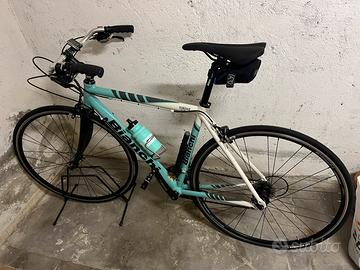 Bici da corsa Bianchi via Nirone 7