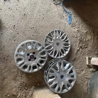 Copricerchi lancia ypsilon da 15 e panda da 14