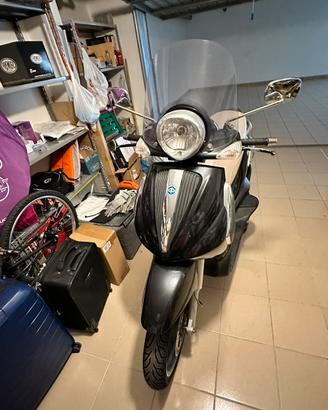 Piaggio Bevertly 250 Cruiser