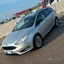 Ford Focus Sw: 1.5 120cv Cambio Automatico 