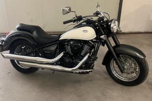 Kawasaki vn 900 classic special edition 2012